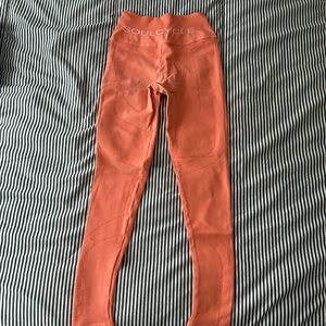 Nux x SoulCycle leggings